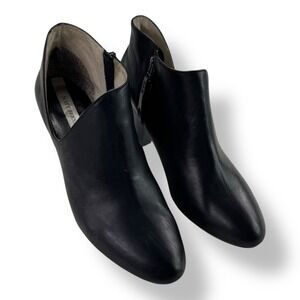 Matt Bernson Black Leather Side Zip Heels Womens Size 9.5 M